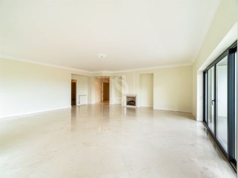 Apartamento T4