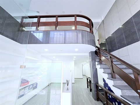 Loja 390 m2 Avenidas Novas - Campo Pequeno