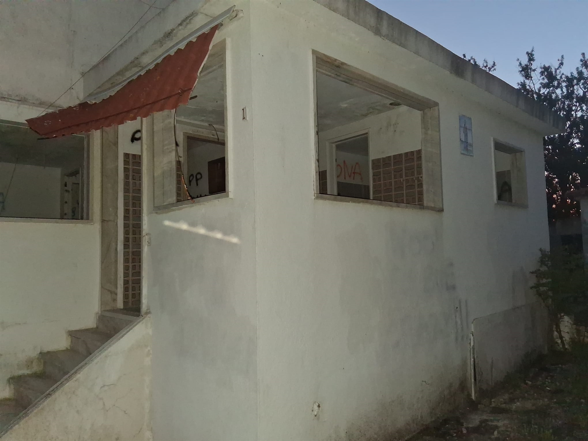 Terreno  Misto em Oeiras para venda